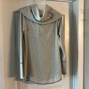 Miss me cowl neck shirt, size large